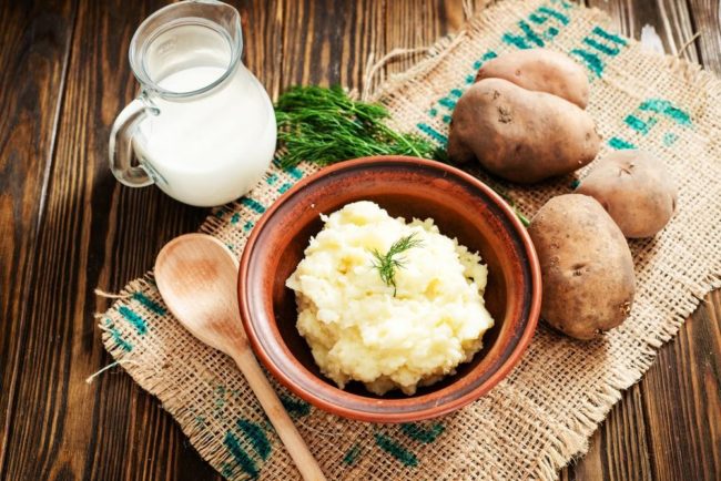 Mặt nạ khoai tây sữa tươi có tác dụng gì?