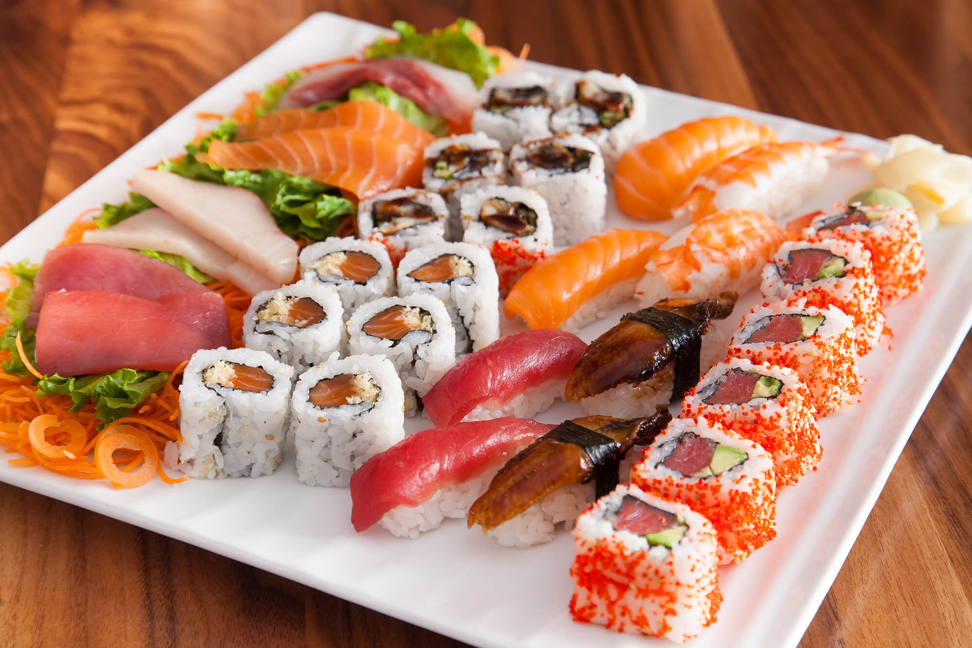 Sushi và sashimi là hai món hoàn toàn khác nhau