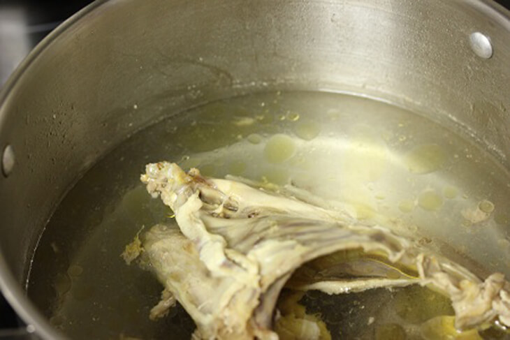 Cách nấu thịt gà đông