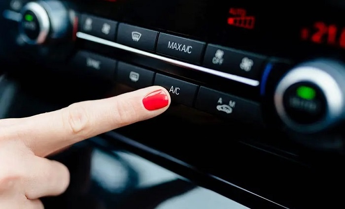 Mẹo khử mùi sầu riêng, mùi hải sản và mùi thực phẩm khác trên xe ô tô