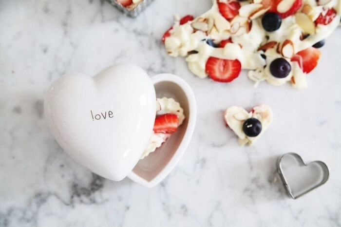 Nhấn vào ảnh để phóng to Ngày Valentine Trắng