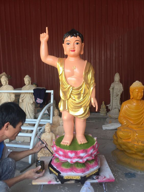 Tượng Đức Phật Đản Sanh được thiết kế tỉ mỉ
