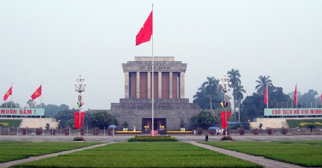 Giờ mở cửa lăng Bác