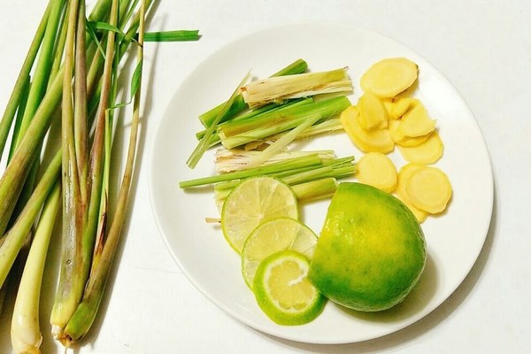 Cách làm nước xông hơi giải cảm