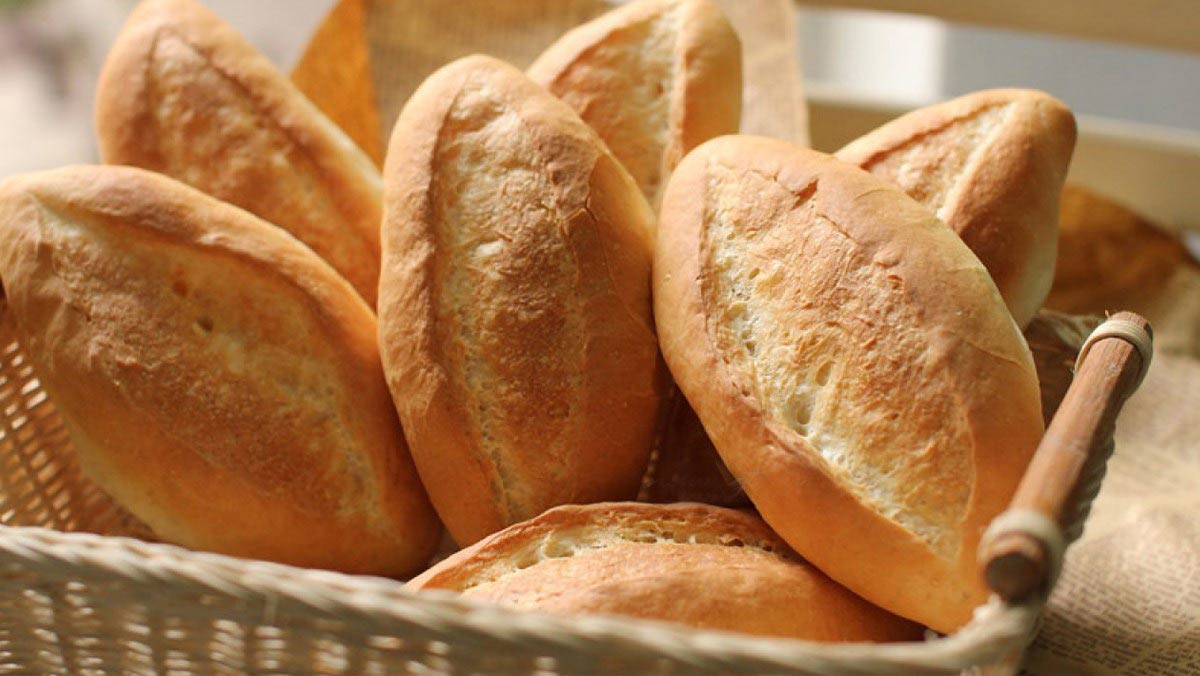 Bánh mì thơm ngon làm từ bột năng và trứng