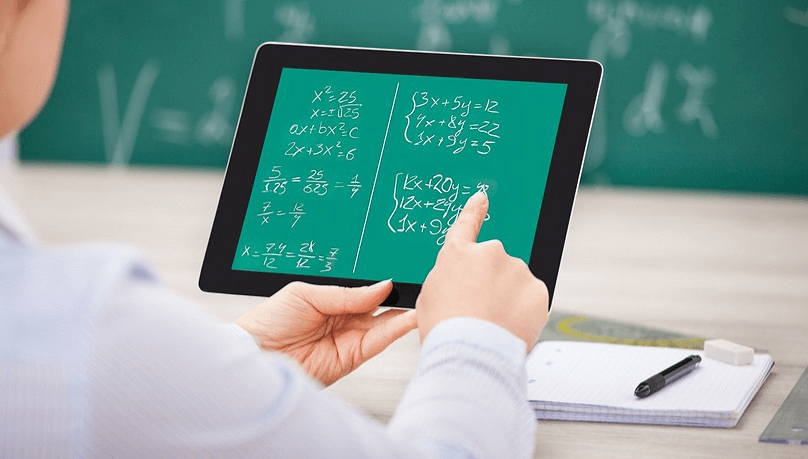 Máy tính bảng iPad là thiết bị hỗ trợ dạy online