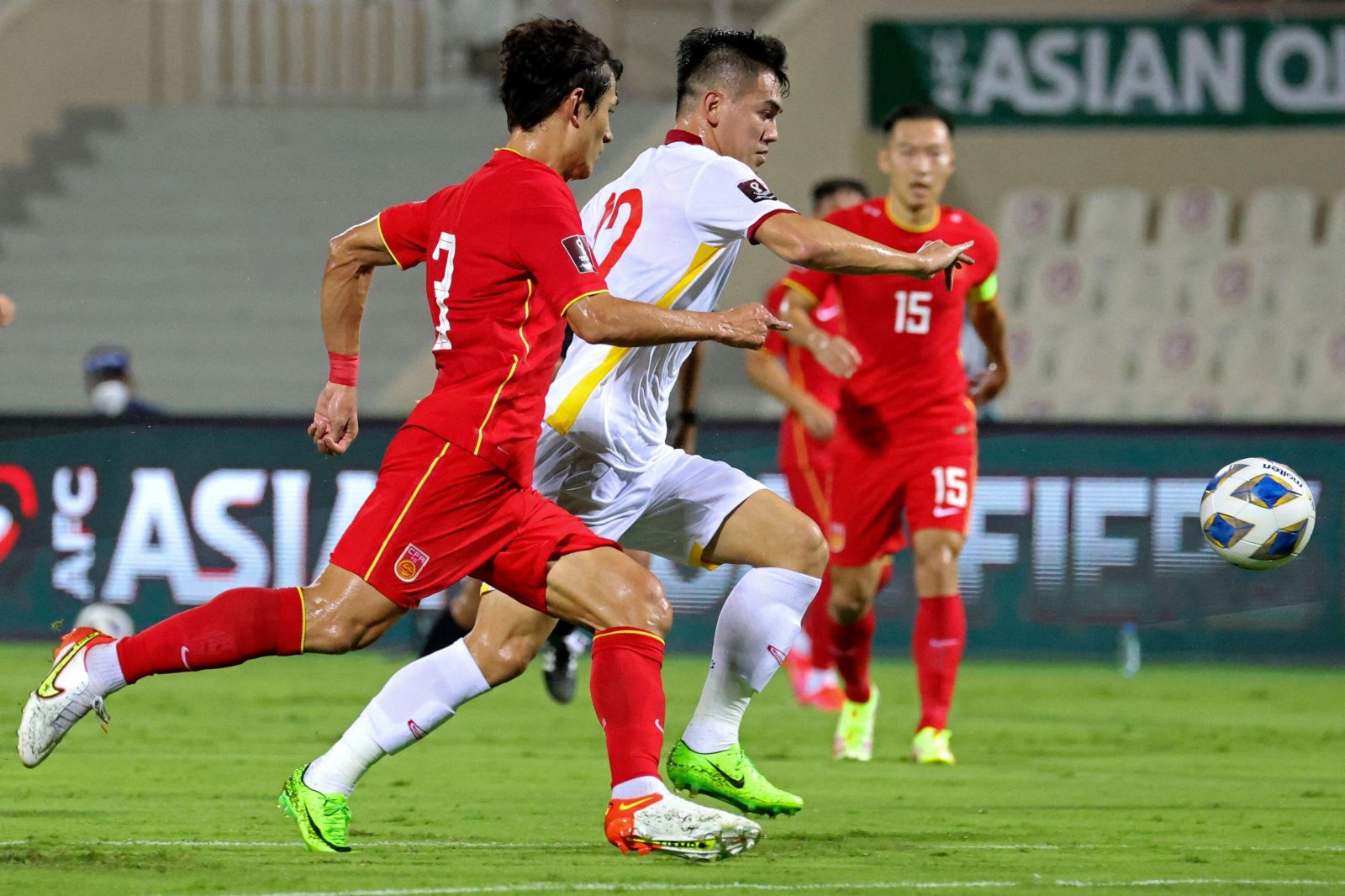 Lịch thi đấu Việt Nam vs Oman mấy giờ đá?