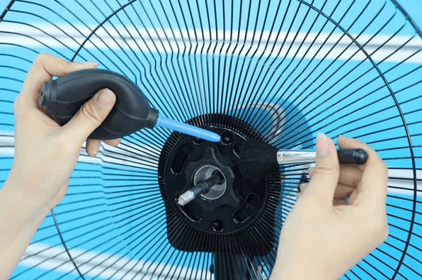 Động cơ bạc