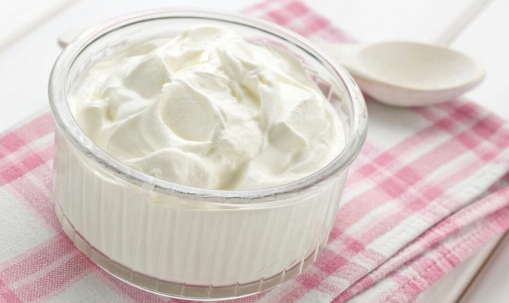 Hướng dẫn cách làm kem phô mai đơn giản tại nhà