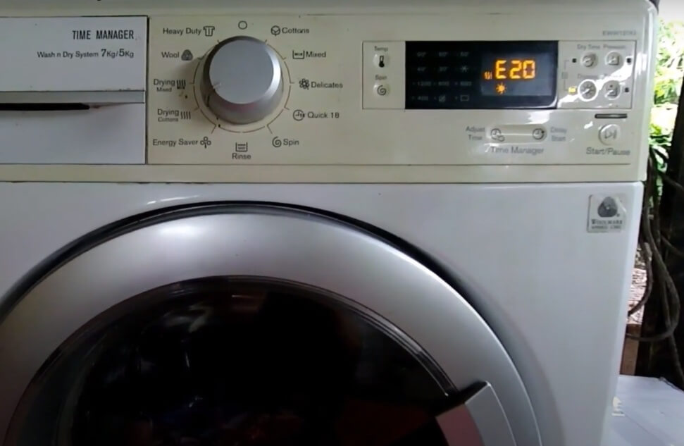 Mã lỗi E20 máy giặt Electrolux
