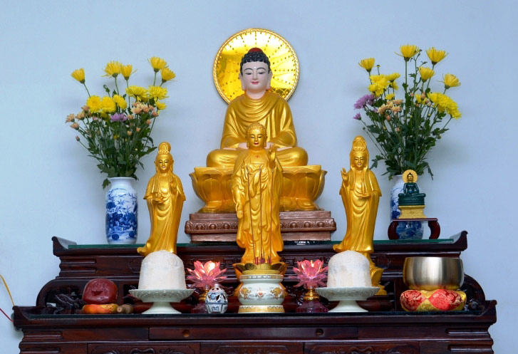 Thờ Phật Giáo Hòa Hảo
