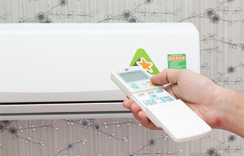 Cách kiểm tra lỗi trên máy lạnh Reetech