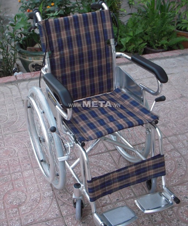 Xe lăn tay W-HA-872LJ-41 có khung xe bằng nhôm cứng cáp, dành riêng cho trẻ em Xe lăn tay W-HA-872LJ-41 có khung xe bằng nhôm cứng cáp, dành riêng cho trẻ em