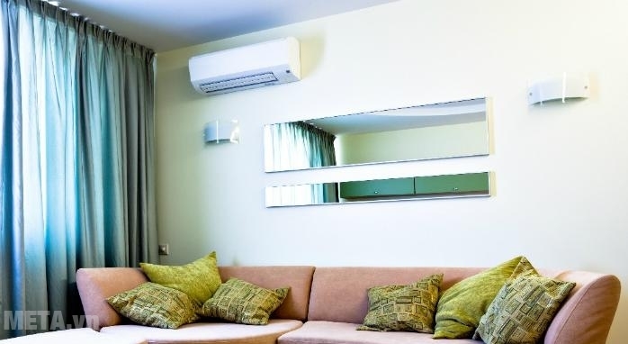 Nên sử dụng máy lạnh vừa phải để nhiệt độ phân bố đều trong phòng Nên sử dụng máy lạnh vừa phải để nhiệt độ phân bố đều trong phòng