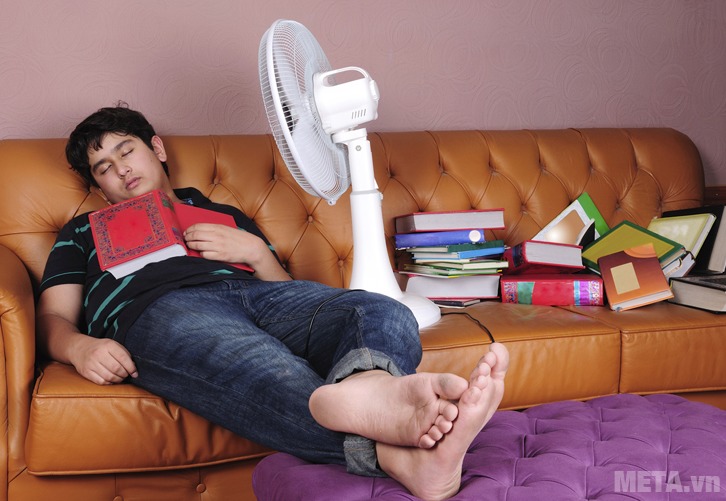 Phòng kín làm gió lưu thông không tốt mà nhanh giảm độ ẩm không khí Phòng kín làm gió lưu thông không tốt mà nhanh giảm độ ẩm không khí
