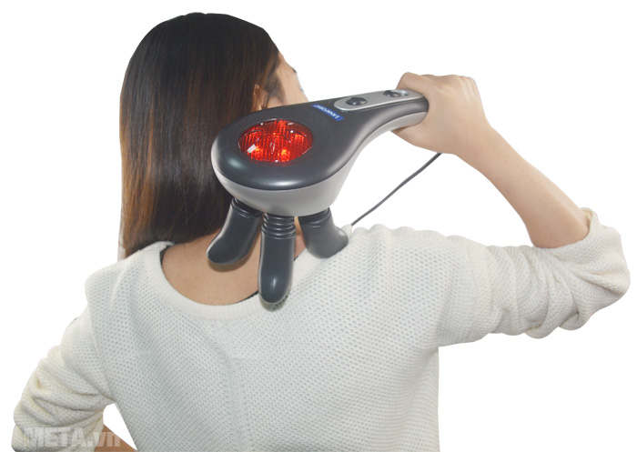 Lanaform Finger Mass LA110206 có đèn hồng ngoại giúp giảm đau nhức cơ bắp, giải tỏa mệt mỏi, lưu thông máu. Lanaform Finger Mass LA110206 có đèn hồng ngoại giúp giảm đau nhức cơ bắp, giải tỏa mệt mỏi, lưu thông máu.
