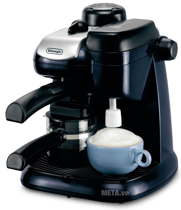 Máy pha cà phê Delonghi Steam Espresso EC9 giúp bạn pha được 1 - 4 tách cà phê. Máy pha cà phê Delonghi Steam Espresso EC9 giúp bạn pha được 1 - 4 tách cà phê.