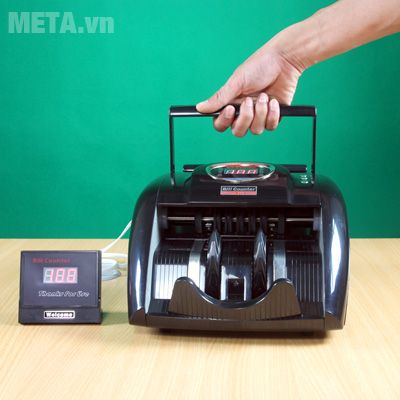 Máy đếm tiền Silicon MC-B52 có tay xách Máy đếm tiền Silicon MC-B52 có tay xách