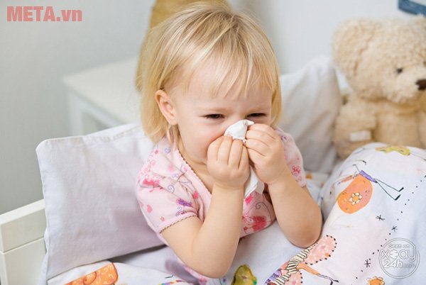 Thời tiết nồm khiến cho trẻ em dễ vị viêm họng, sổ mũi Thời tiết nồm khiến cho trẻ em dễ vị viêm họng, sổ mũi